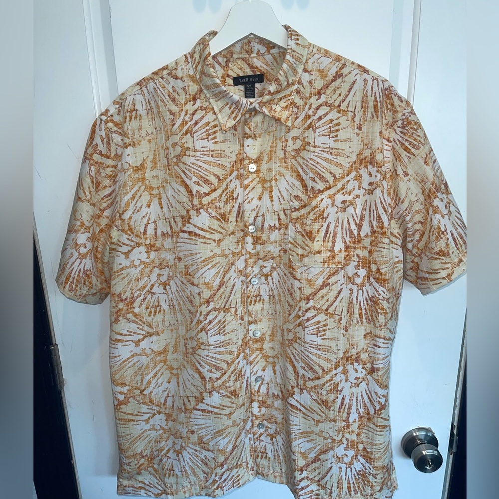 Van Heusen Casual Button Down — Good Condition